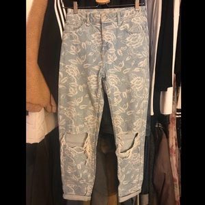 Topshop Moto Mom Jeans- High Waisted
